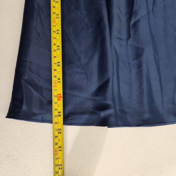 Pretty Garden Dress Medium Satin Maxi Keyhole Back Elastic Waist NWT - Picture 9 of 15